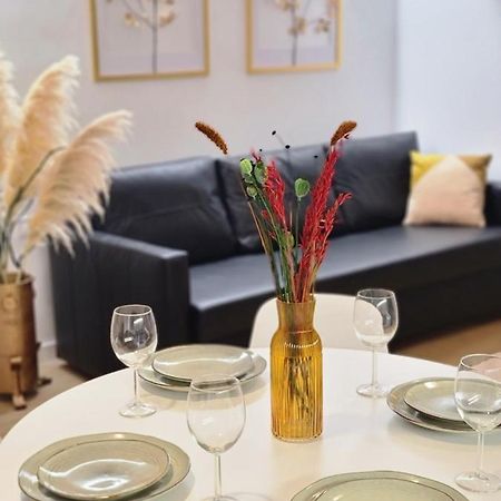 Las Artes Hlius Luxury Apartments Valencia Bagian luar foto